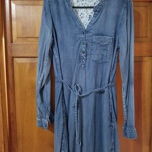 Maurice's denim tunic shirt size M